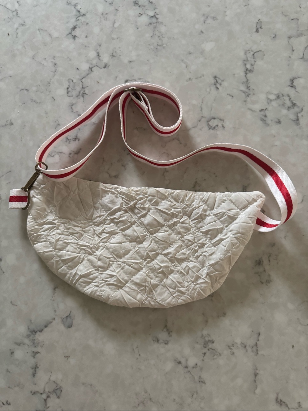 NWOT Quilted Patchwork Crossbody Bag - White with Multicolor Accents - Picture 3 of 4